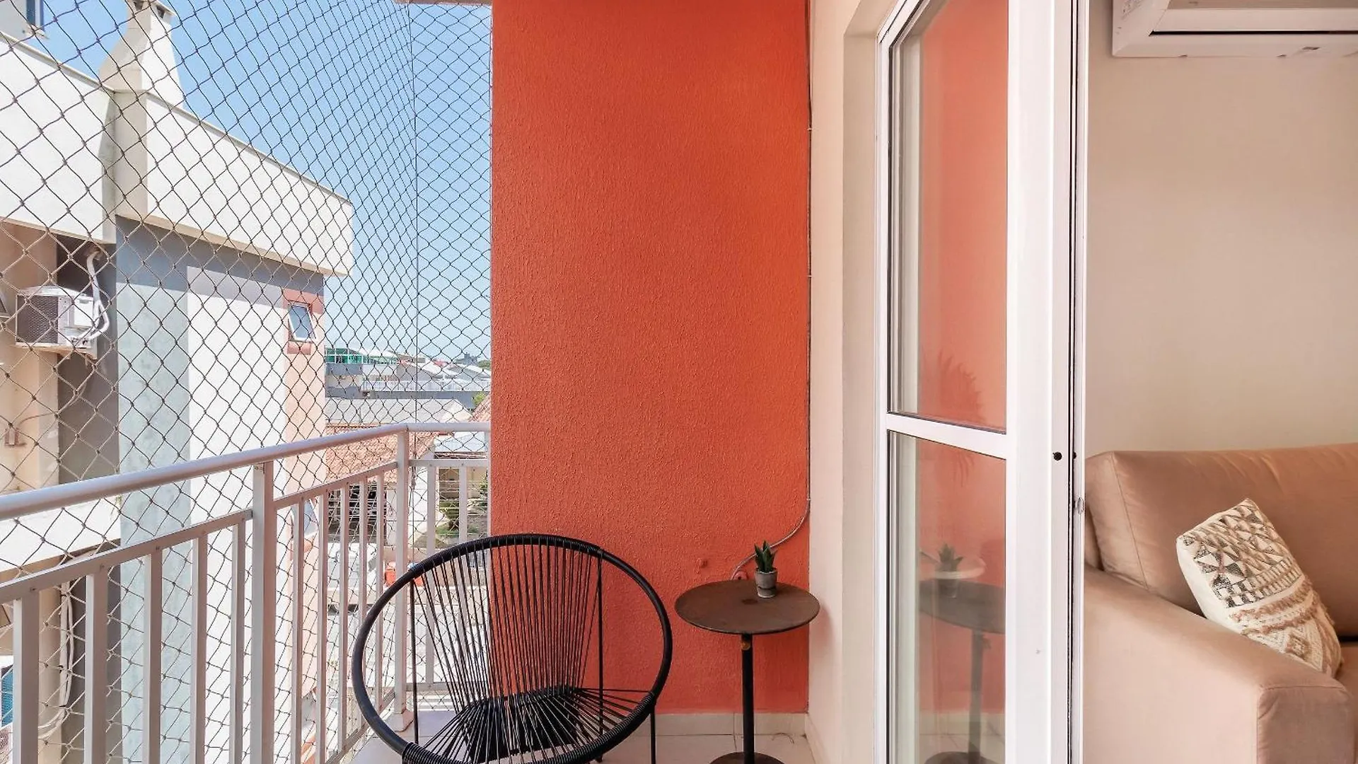 Apartment Apto Charmoso A Apenas 600M Do Mar! - Vla Florianopolis Brazil